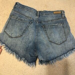 Blank NYC High Rise Frayed Denim shorts, size 27